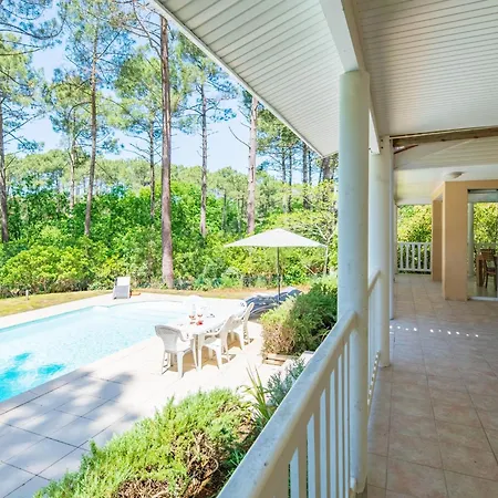 Family In For 6 Villa Lacanau